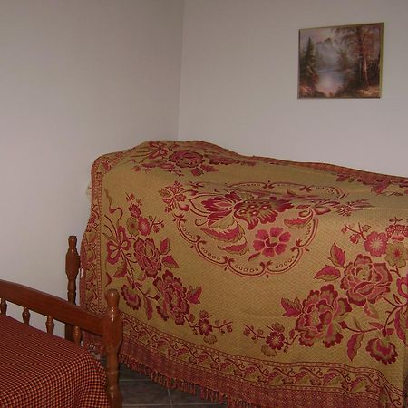 Apartamento Temporada Enseada Гуаружа Екстериор снимка